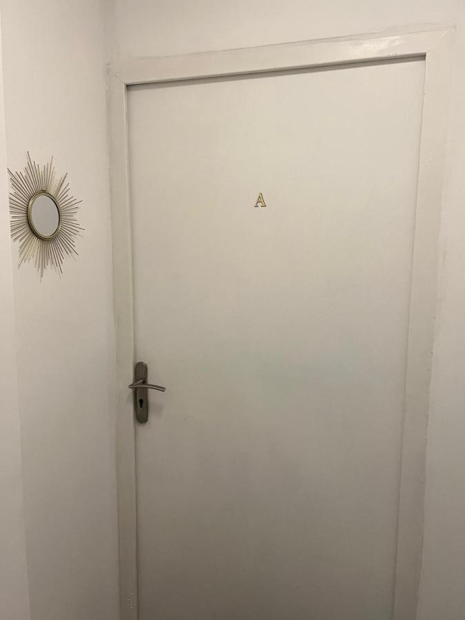 Apt A Africa, 30M2, Centre, Balcon Valenciennes Buitenkant foto